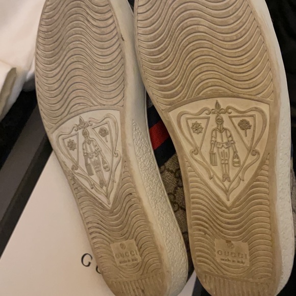 GUCCI SUPREME Aces Low 💯 Authentic - Picture 7 of 13